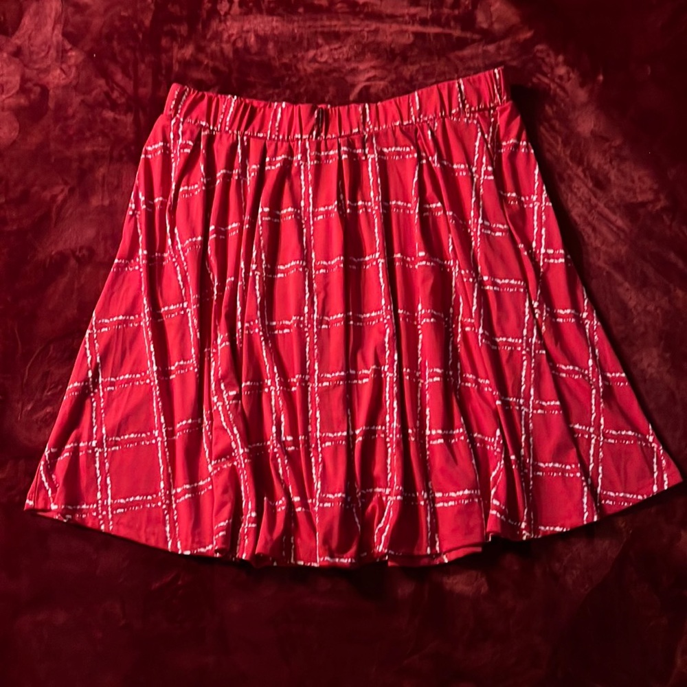 Lularoe skirt with pockets